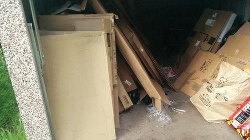 Skip delivery and collection at a construction site